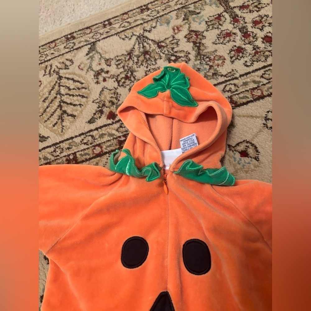 Halloween Pumpkin Costume 3-6 month - Picture 6 of 15